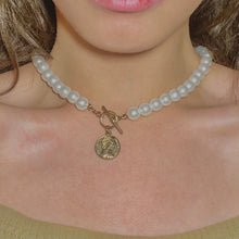 Load image into Gallery viewer, pearl necklace
